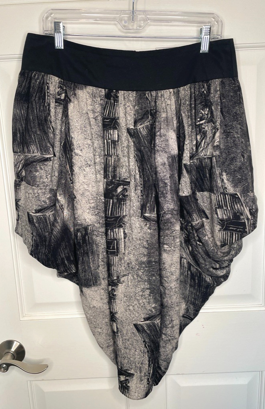 Gary Graham Women's Silk Asymmetrical Skirt Sz 10 Lined Draped Unique Designer